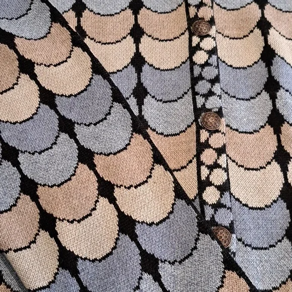 NWT Novica sweater - Picture 13 of 14